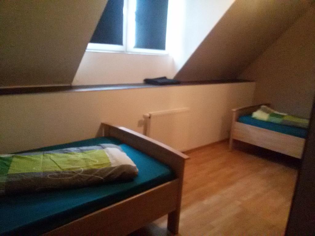 Gastehaus Nickolai Apartment Flomborn ภายนอก รูปภาพ