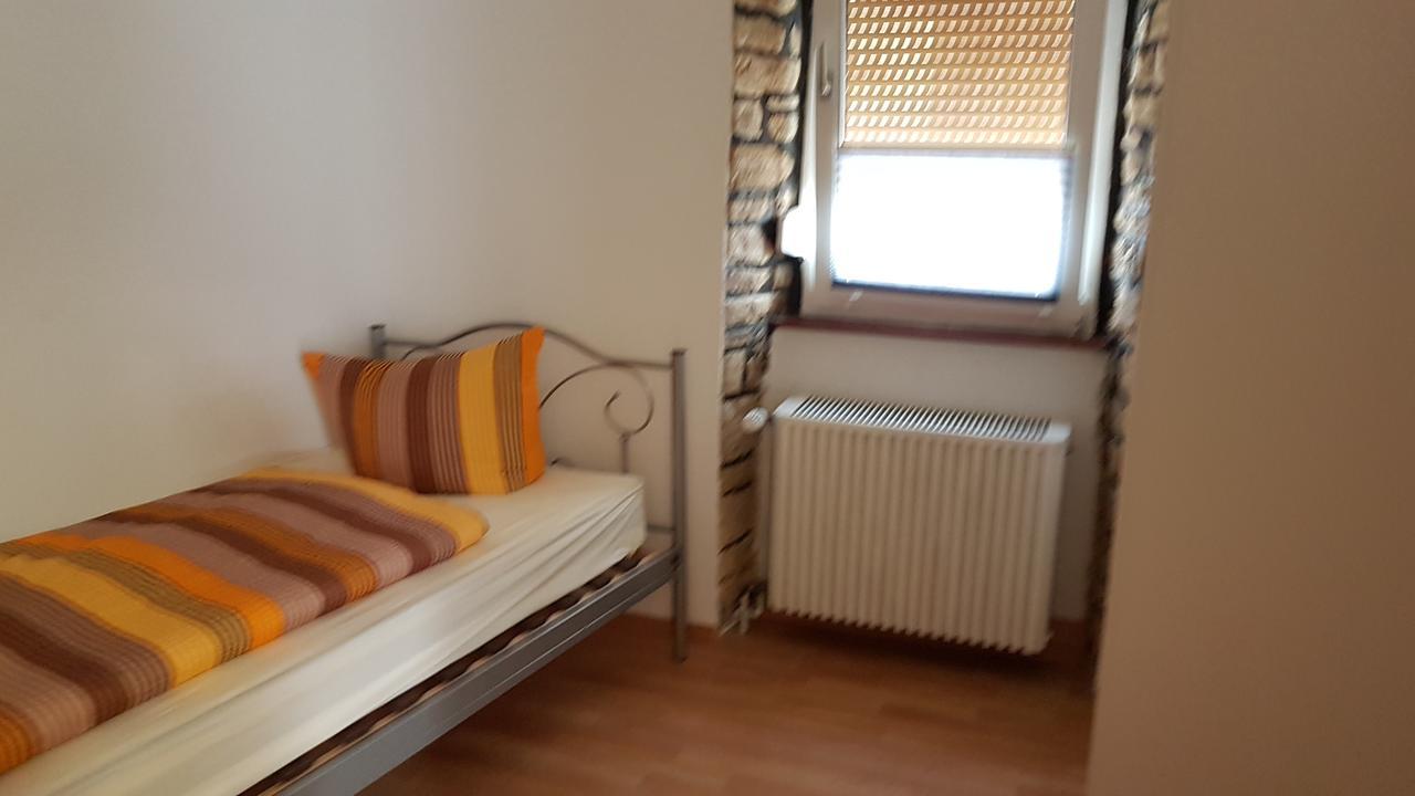 Gastehaus Nickolai Apartment Flomborn ภายนอก รูปภาพ