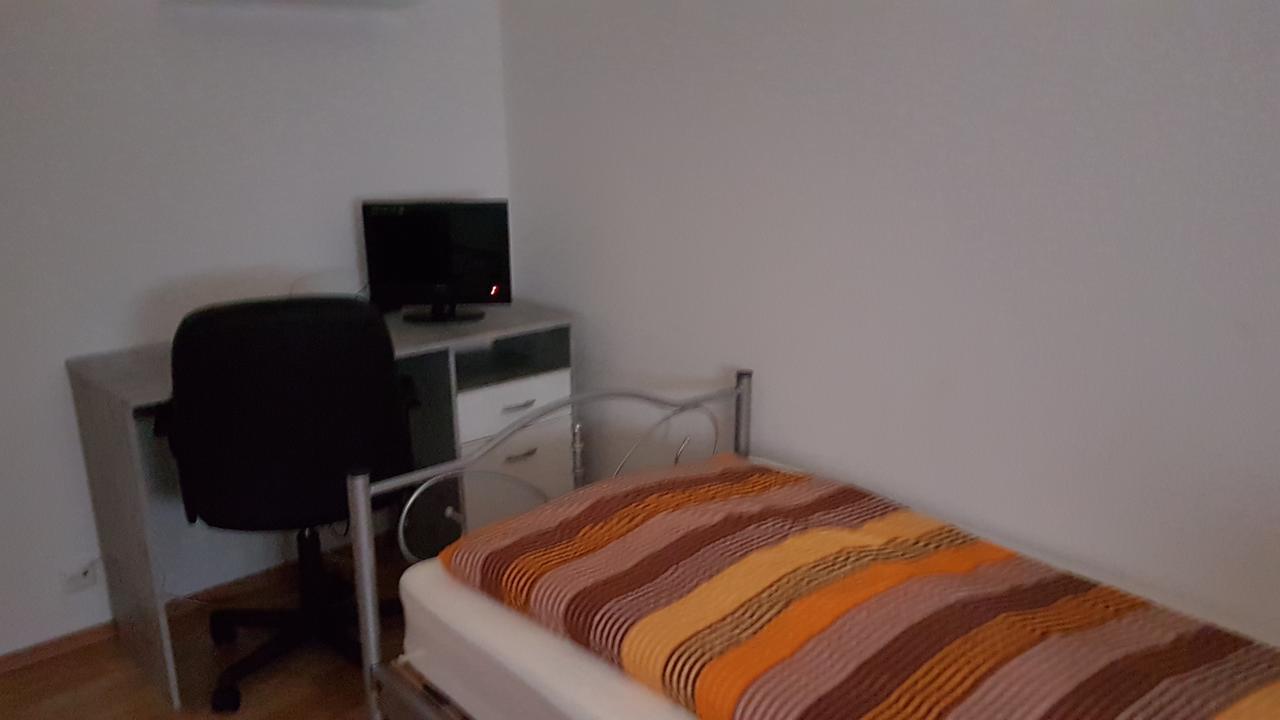 Gastehaus Nickolai Apartment Flomborn ภายนอก รูปภาพ