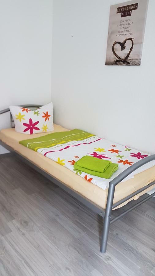 Gastehaus Nickolai Apartment Flomborn ภายนอก รูปภาพ
